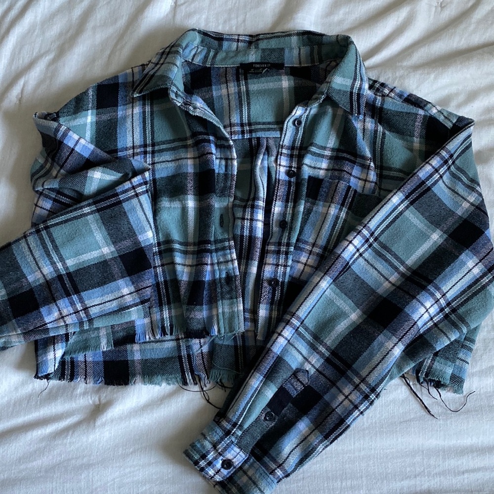 Forever 21 Distressed Crop Flannel
